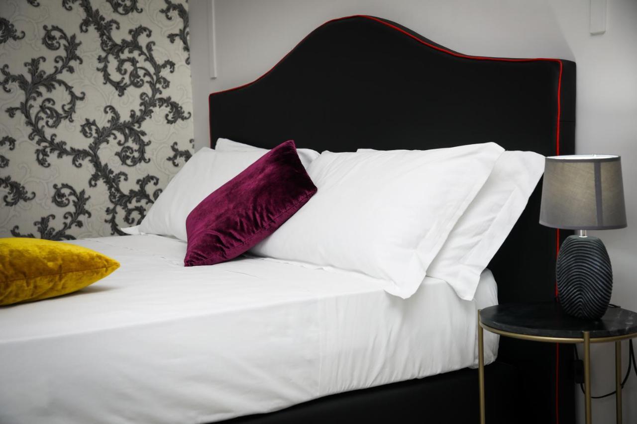 Principessa Isabella Luxury Rooms Salerno Exteriér fotografie